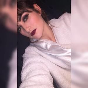 Meet your Posher, Katlyn